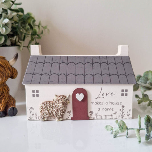 Highland Cow Love House Plaque