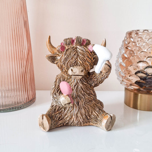 Hairdo Happy Highland Cow Figurine