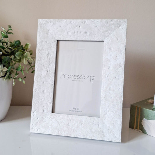 White Textured 4" x 6" Photo Frame