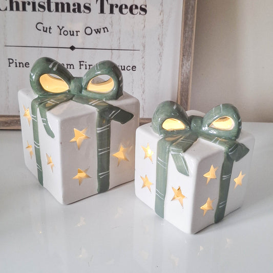 White & Green Bow LED Gift Ornament
