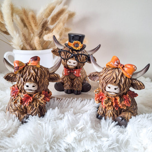 Small Autumn Highland Cow