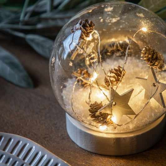 Star & Cone Globe with LED White
